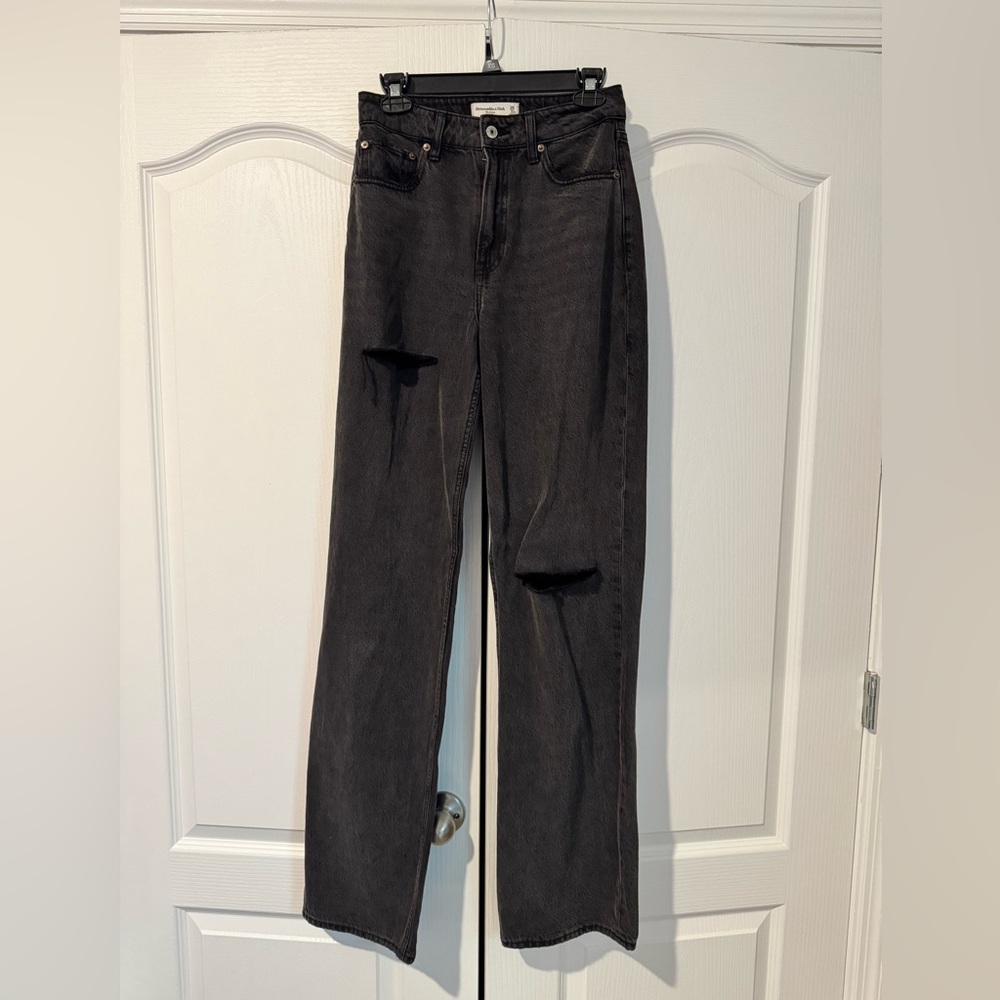 Abercrombie & Fitch Curve Love High Rise Loose Jean